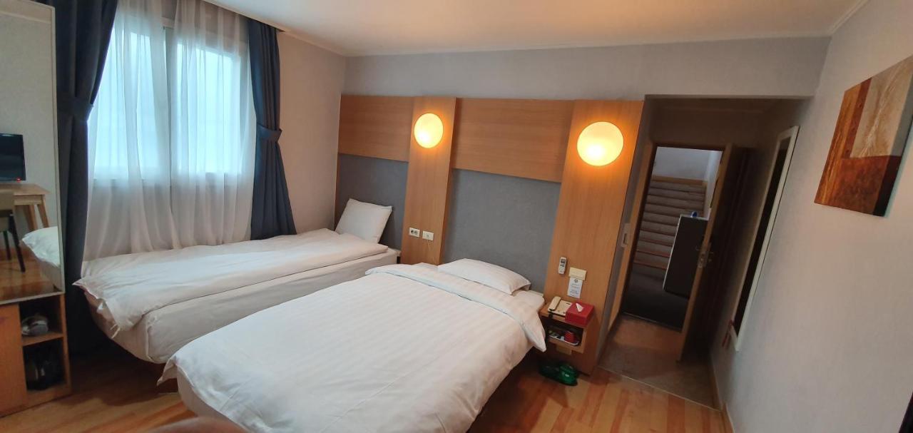 Appletree 2* Pohang